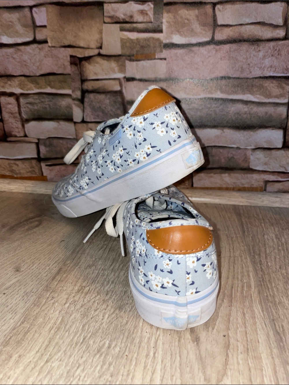 Vans Light Blue Floral Lace-Up Sneakers - Picture 2 of 5